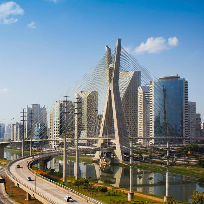 São Paulo, biggest city in Latin America. 5 Key Reasons to invest in Brazil.